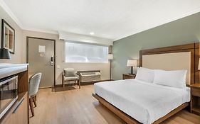 Best Western Plus Burnaby Hotel